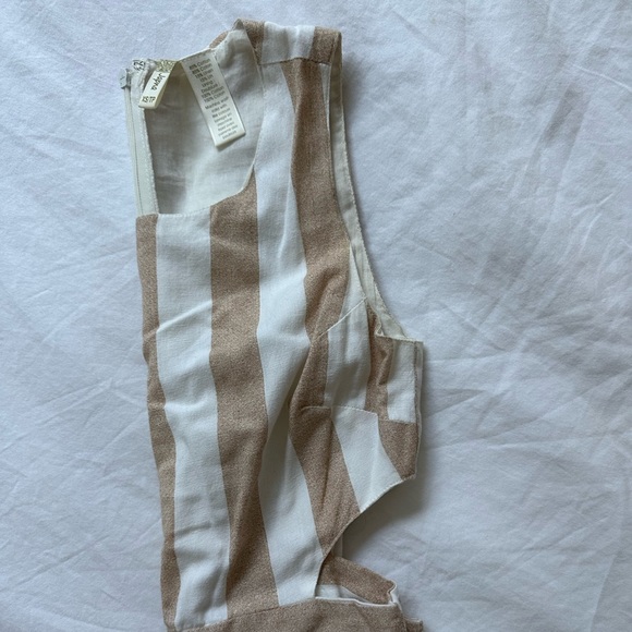 Striped Jumpsuit with cutouts Size XS - Picture 4 of 4